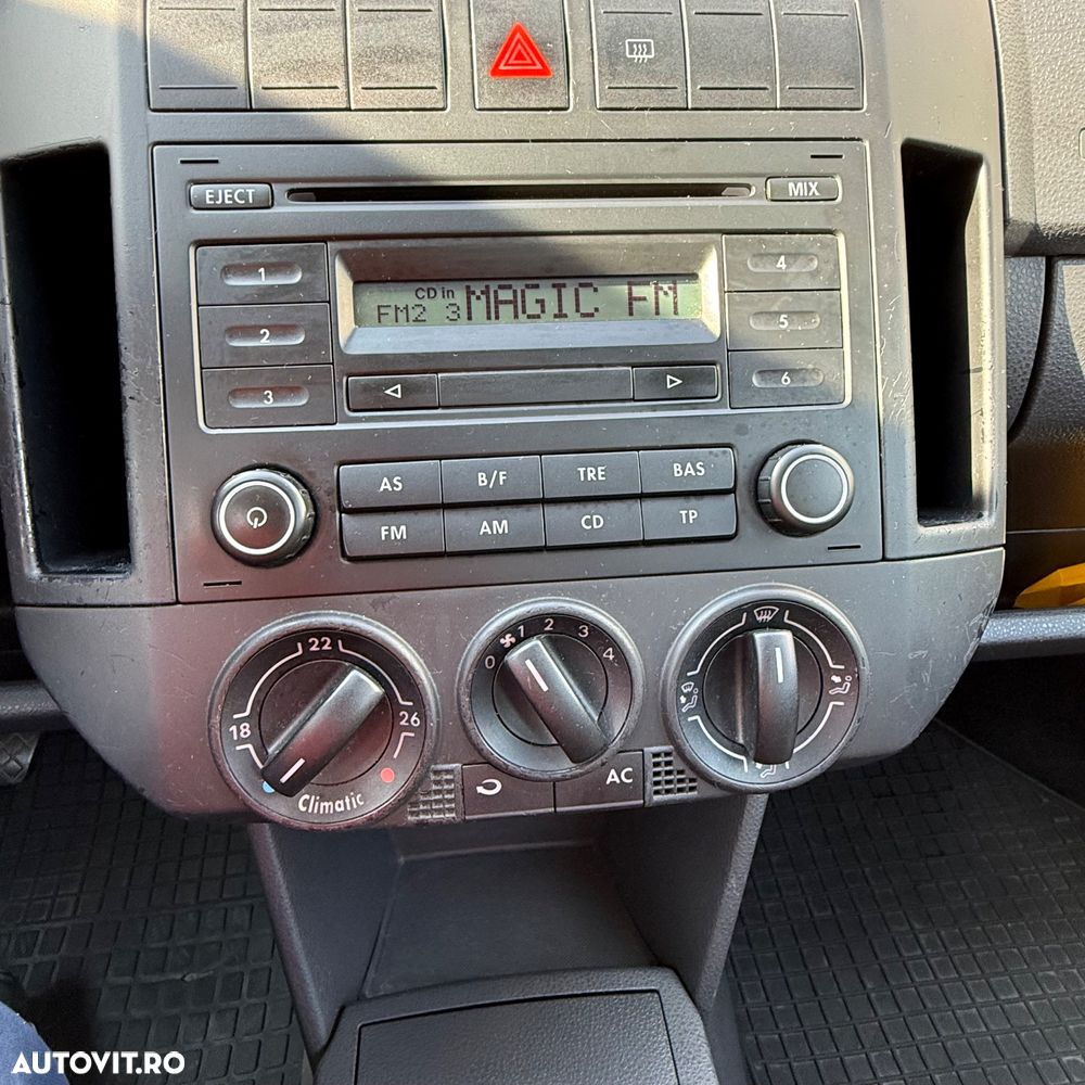 Volkswagen Polo - 16