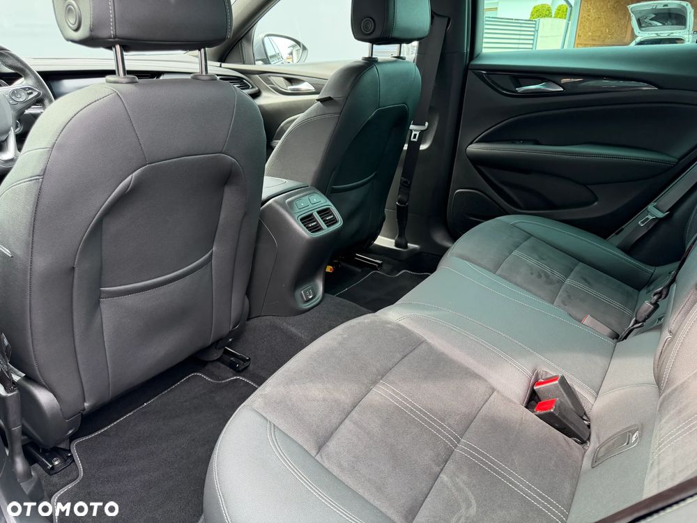 Opel Insignia 2.0 CDTI Ultimate S&S - 29