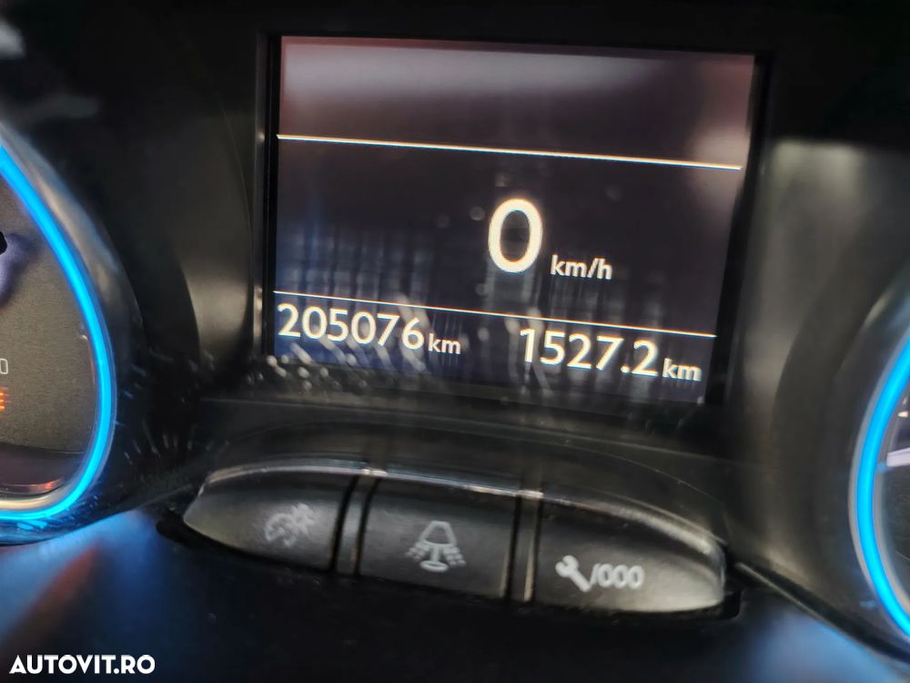 Peugeot 2008 BlueHDi FAP 120 STOP & START Crossway - 11