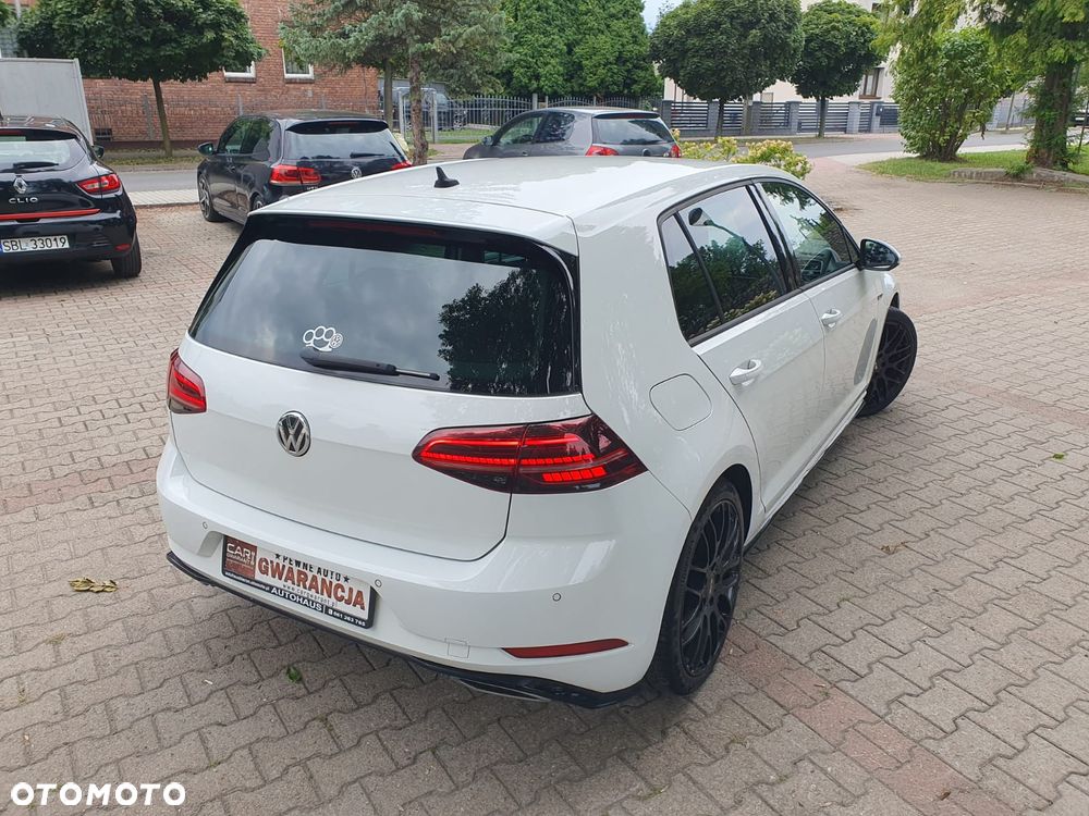 Volkswagen Golf 1.5 TSI OPF R-Line - 26