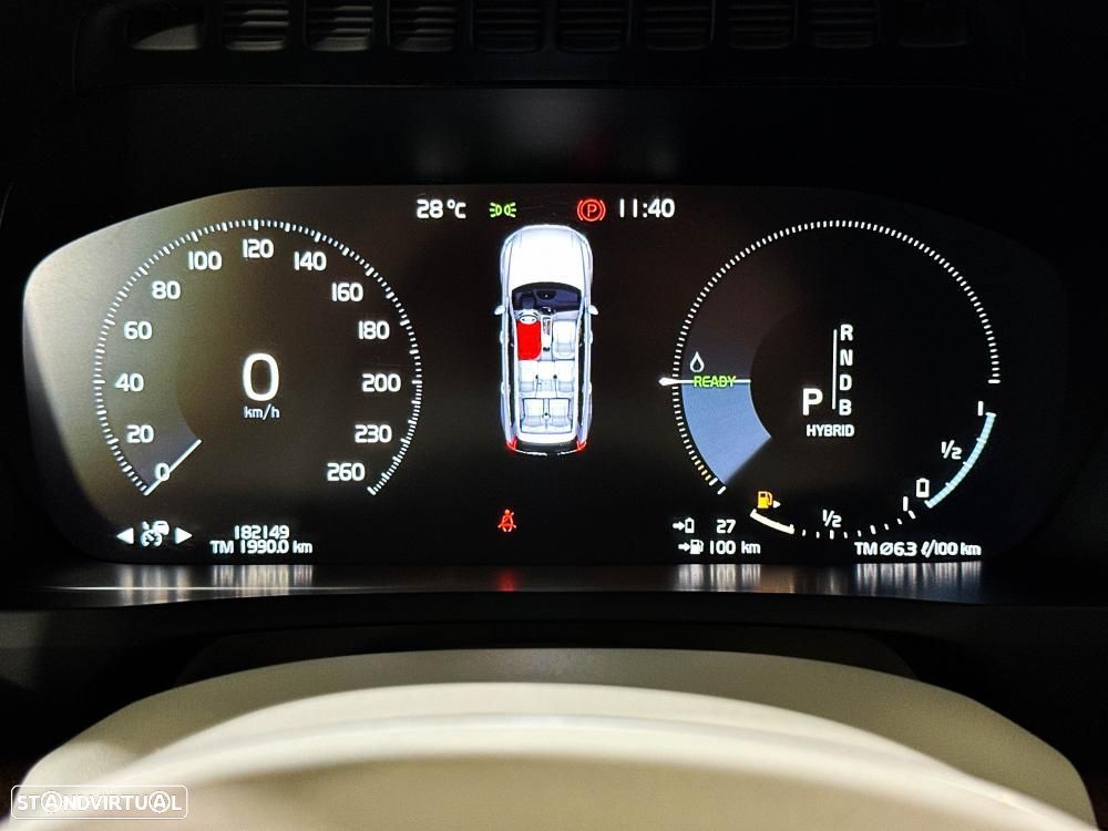 Volvo XC 90 T8 AWD Twin Engine Geartronic Inscription - 38