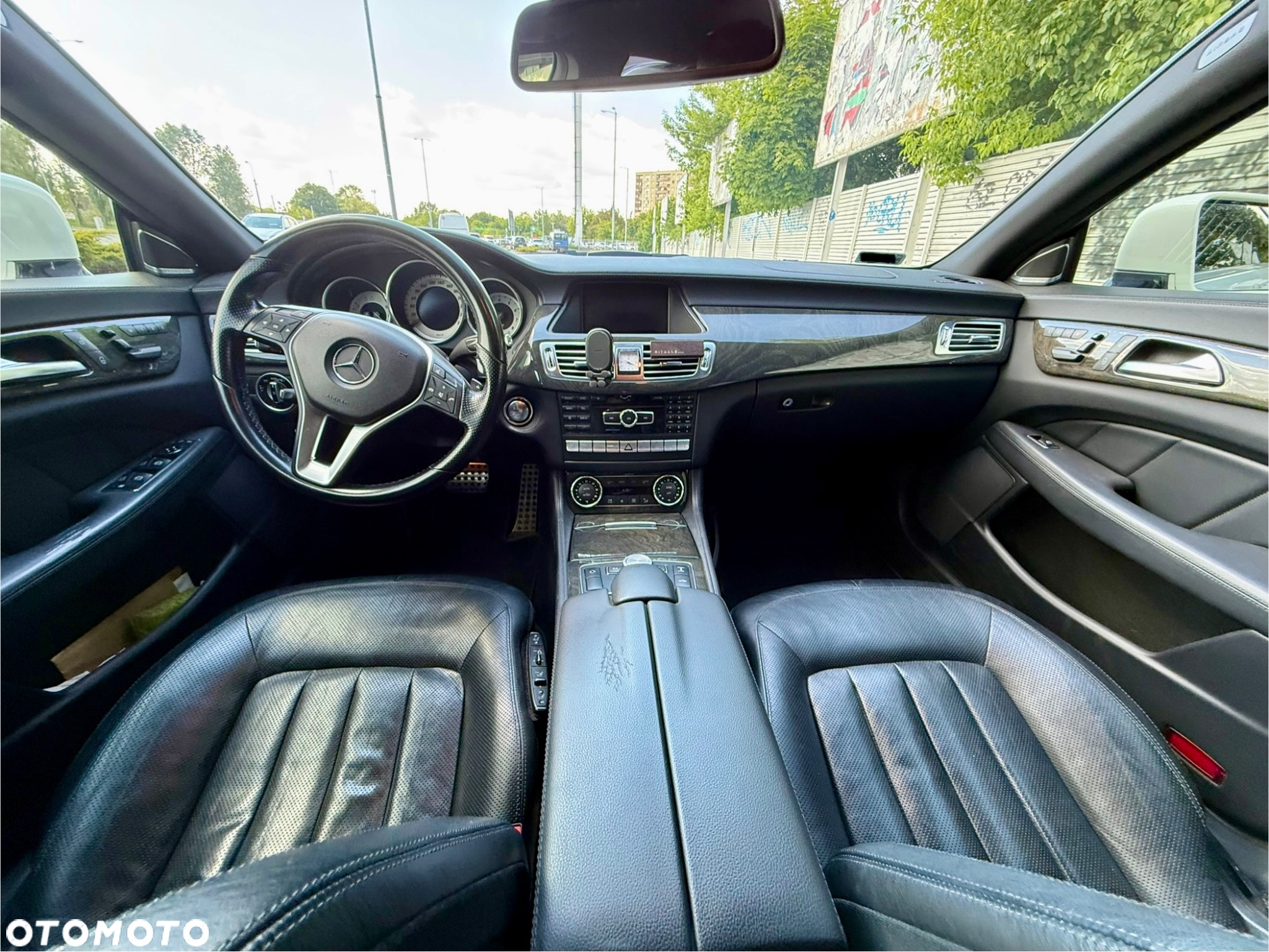 Mercedes-Benz CLS 500 4-Matic BlueEff - 9