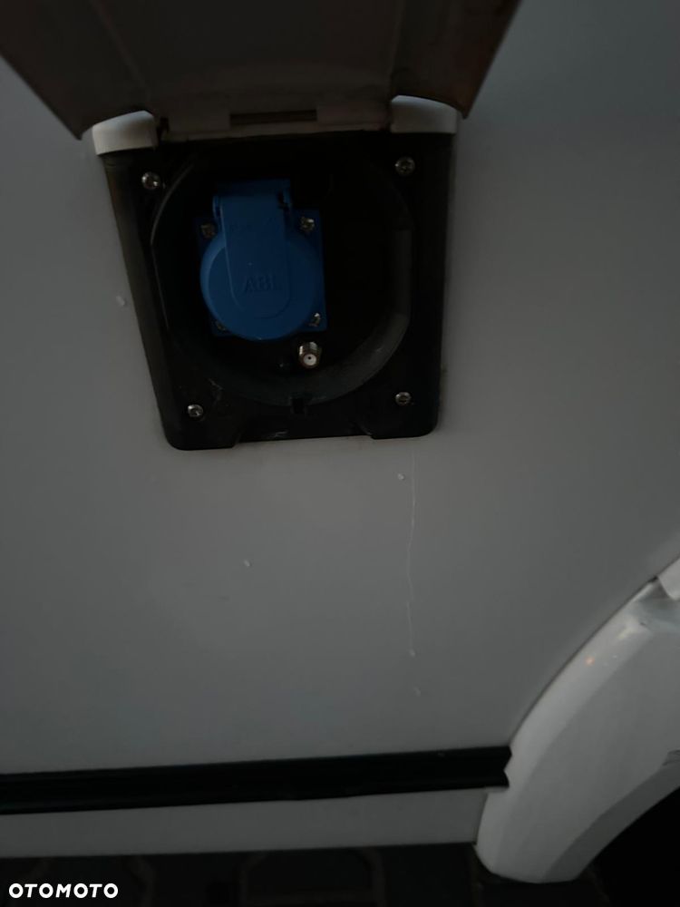 KNAUS SUDWIND 500 - 13