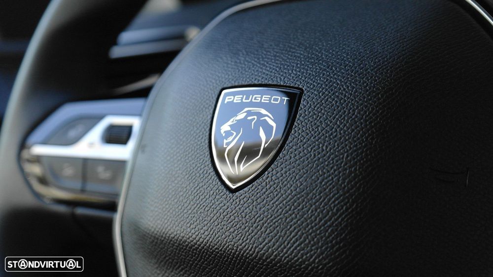 Peugeot e-2008 54 kWh Allure - 34