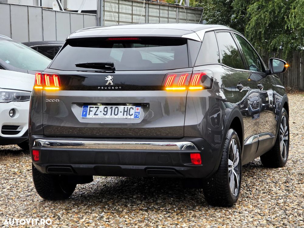 Peugeot 3008 PureTech 130 Stop & Start GPF EAT8 Allure Pack - 12