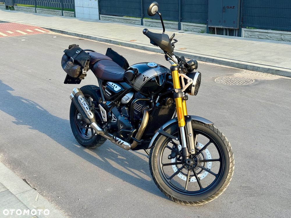 Triumph Scrambler - 2
