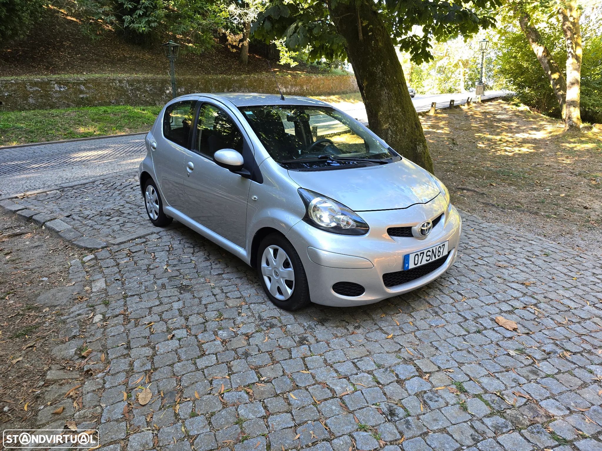 Toyota Aygo 1.0 + AC - 1