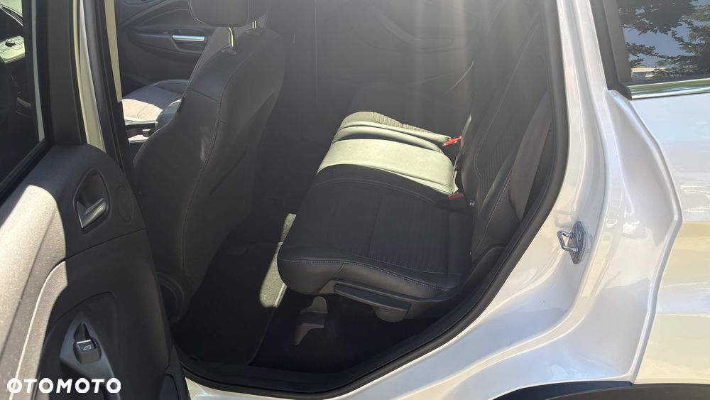 Ford Kuga 2.0 TDCi AWD Edition - 10