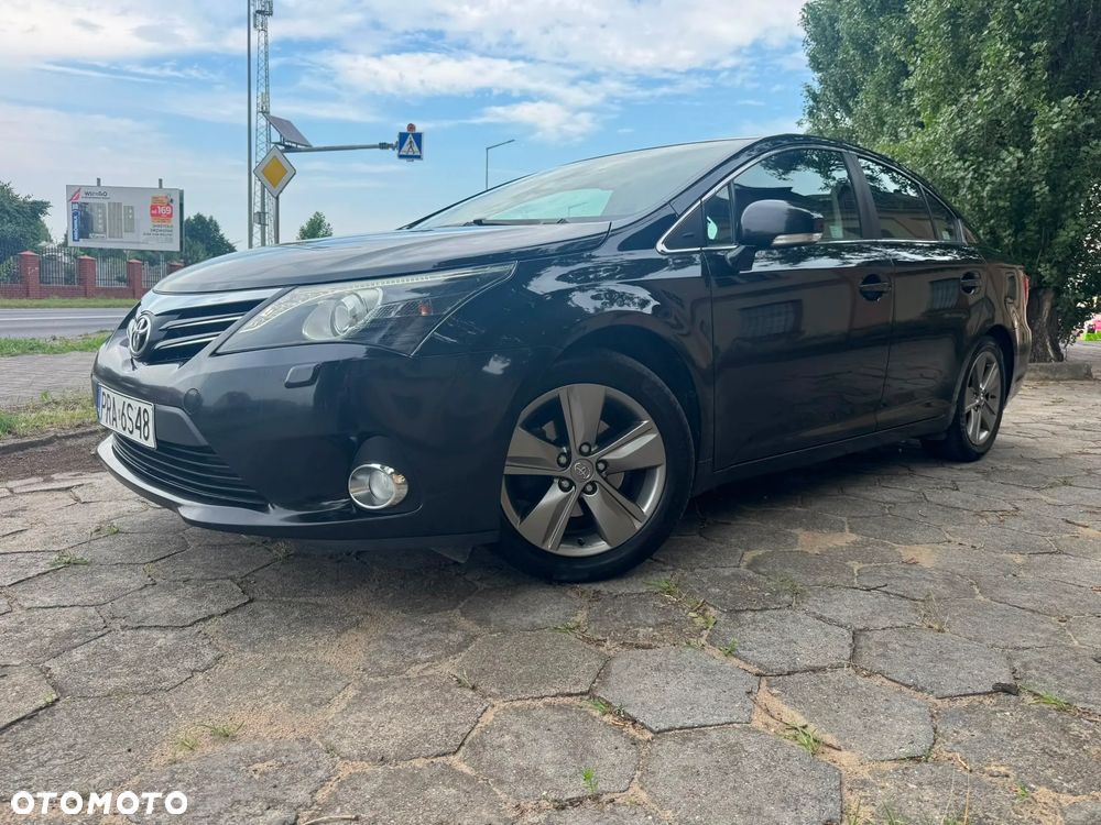 Toyota Avensis 2.0 Premium MS - 8
