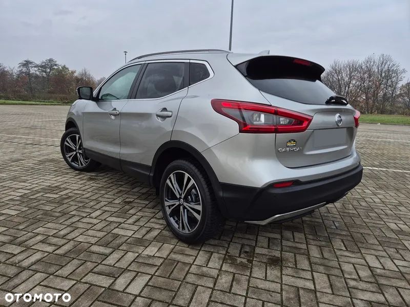 Nissan Qashqai 1.2 DIG-T Tekna - 2