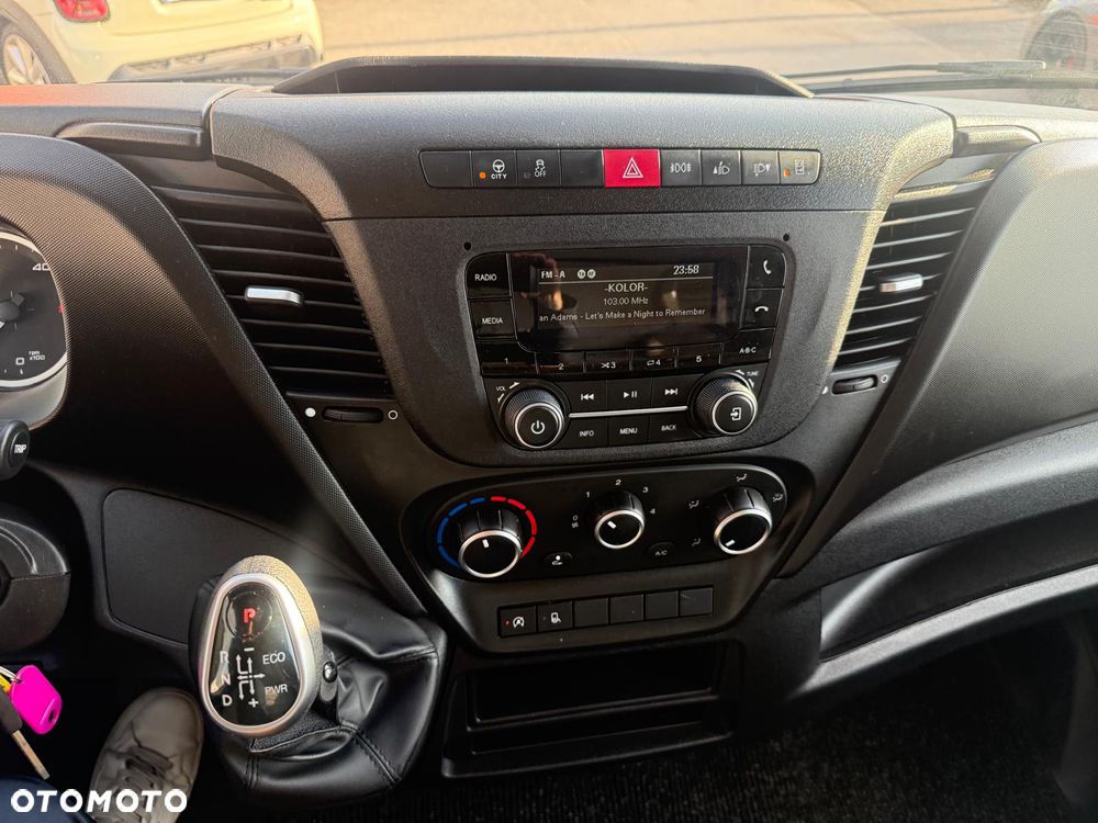 Iveco Daily 35C160, 2.3 160KM, Rama pod zabudowę, HiMatic, Bardzo zadbany - 16