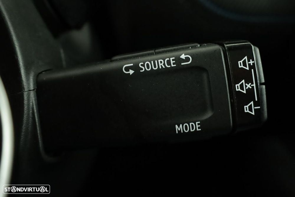 Renault Captur 1.6 E-Tech Full Hybrid Esprit Alpine - 19