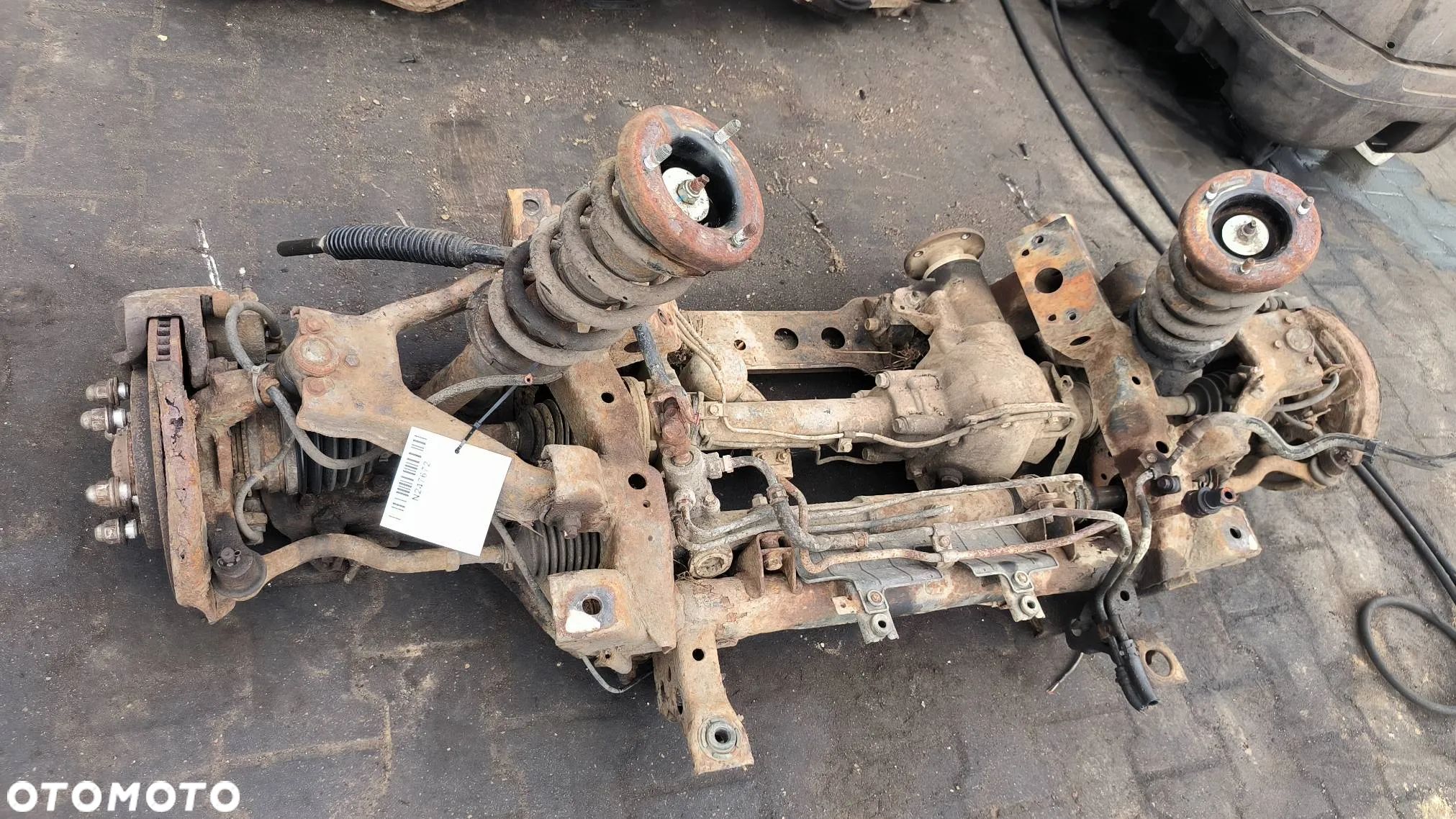 sanki przednie dyfer zwrotnice rama pomocnicza Mitsubishi Pajero 2008 SUV - 1