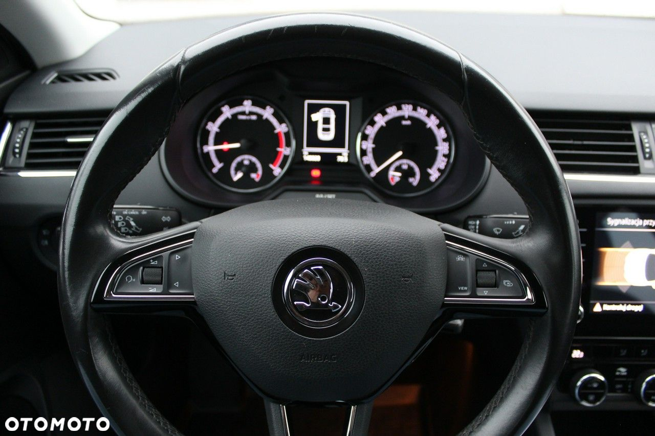 Skoda Octavia - 14