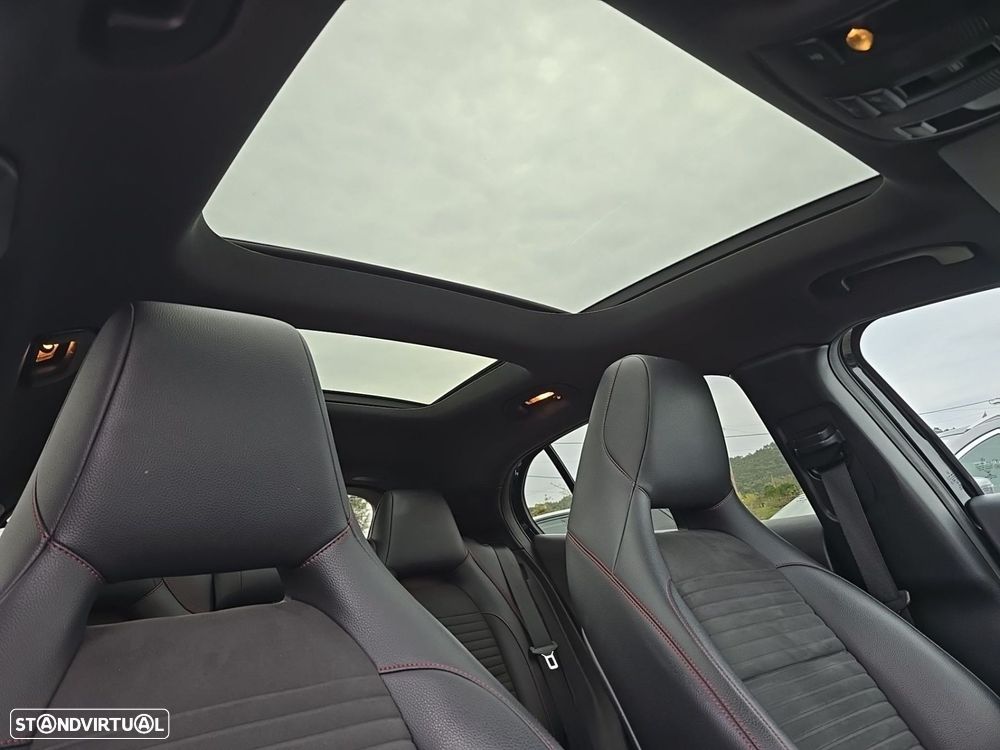 Mercedes-Benz GLA 45 AMG 4-Matic - 16