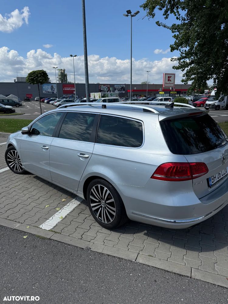Volkswagen Passat Variant 2.0 TDI BlueMotion Technology Highline DSG - 21