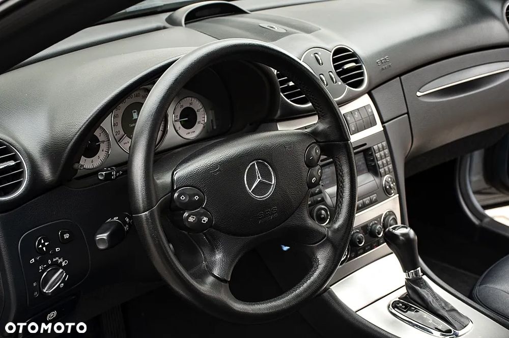 Mercedes-Benz CLK 320 CDI 7G-TRONIC Avantgarde - 26