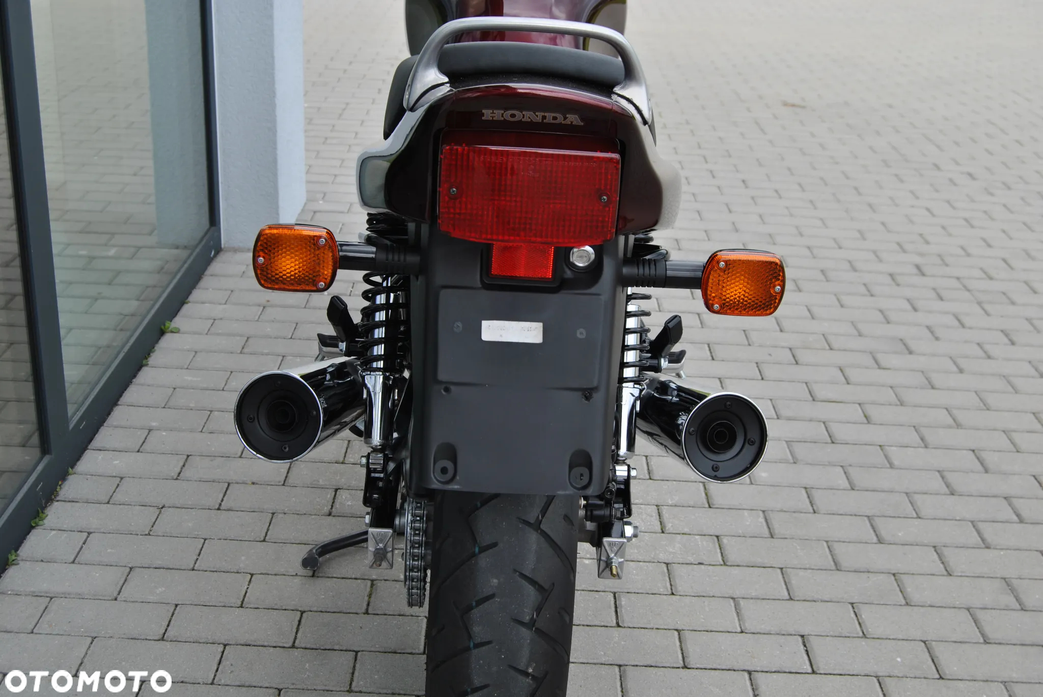 Honda CB - 8