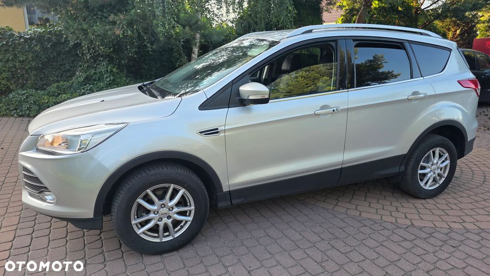 Ford Kuga 1.6 EcoBoost 4x4 Titanium - 9
