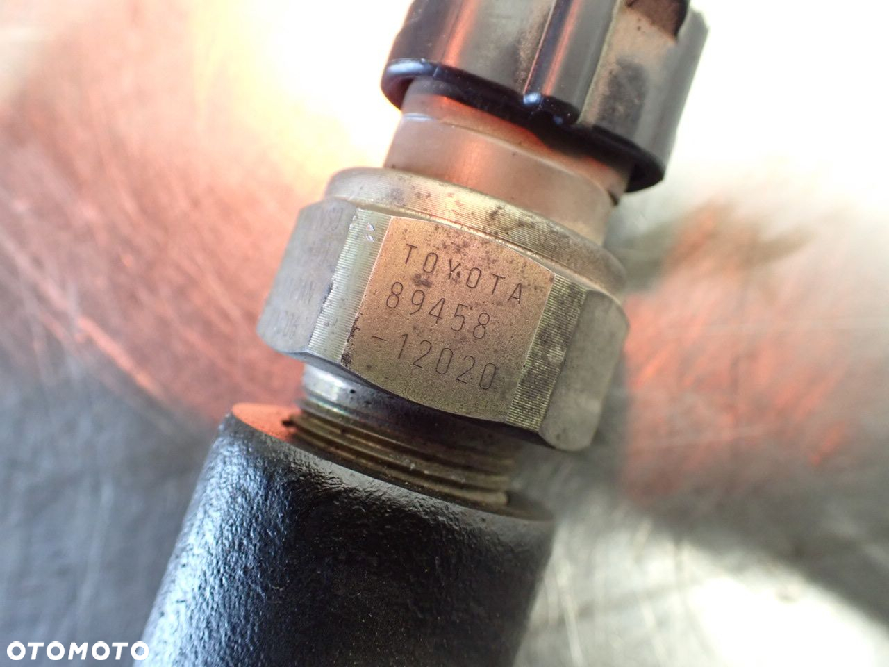LISTWA WTRYSKOWA TOYOTA COROLLA E12 89458-12020 - 5