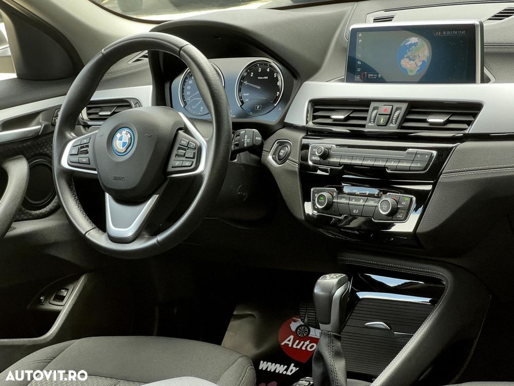 BMW X2 xDrive25e AT PHEV - 9