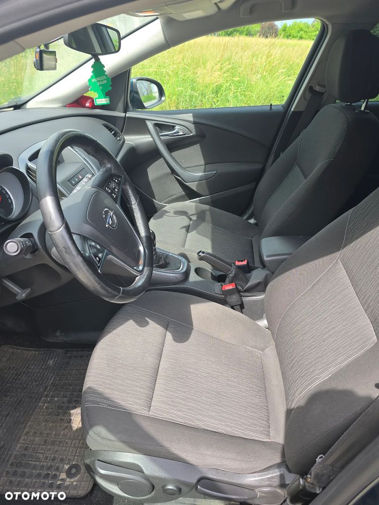 Opel Astra 1.4 T Enjoy EU6 - 16