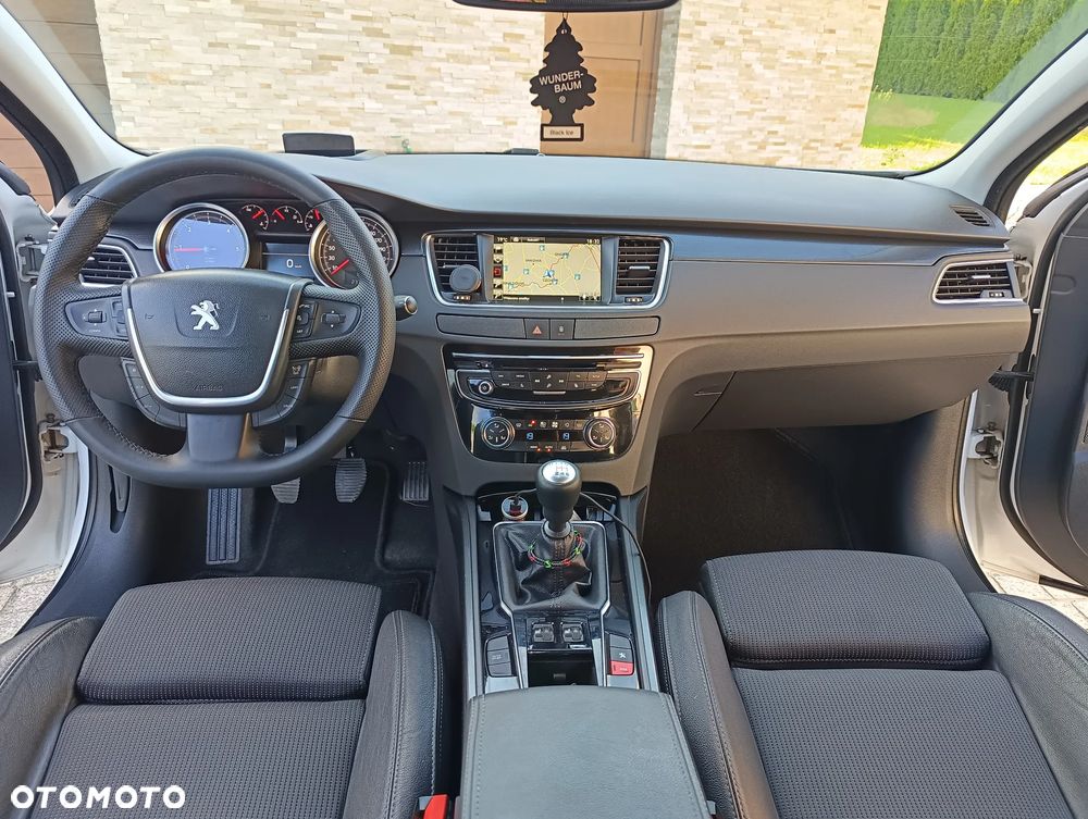 Peugeot 508 BlueHDi 150 Stop&Start Business-Line - 26