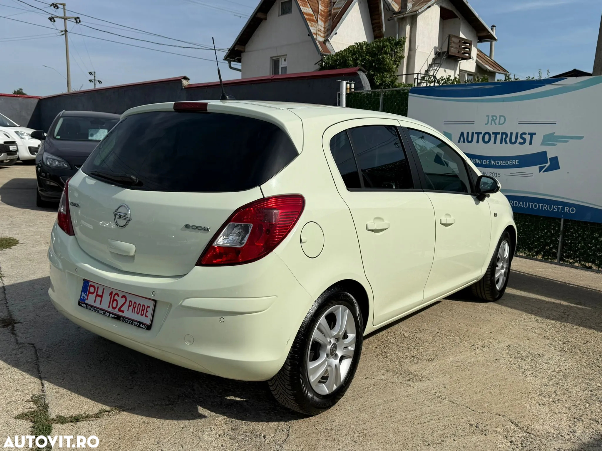 Opel Corsa 1.3 D (CDTi) (ecoFLEX) Start/Stop Color Edition - 2