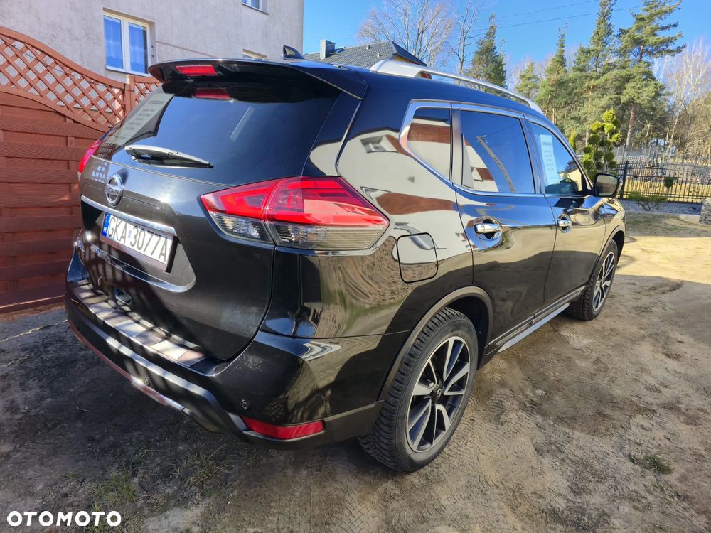 Nissan X-Trail 2.0 dCi Tekna 4WD Xtronic - 25