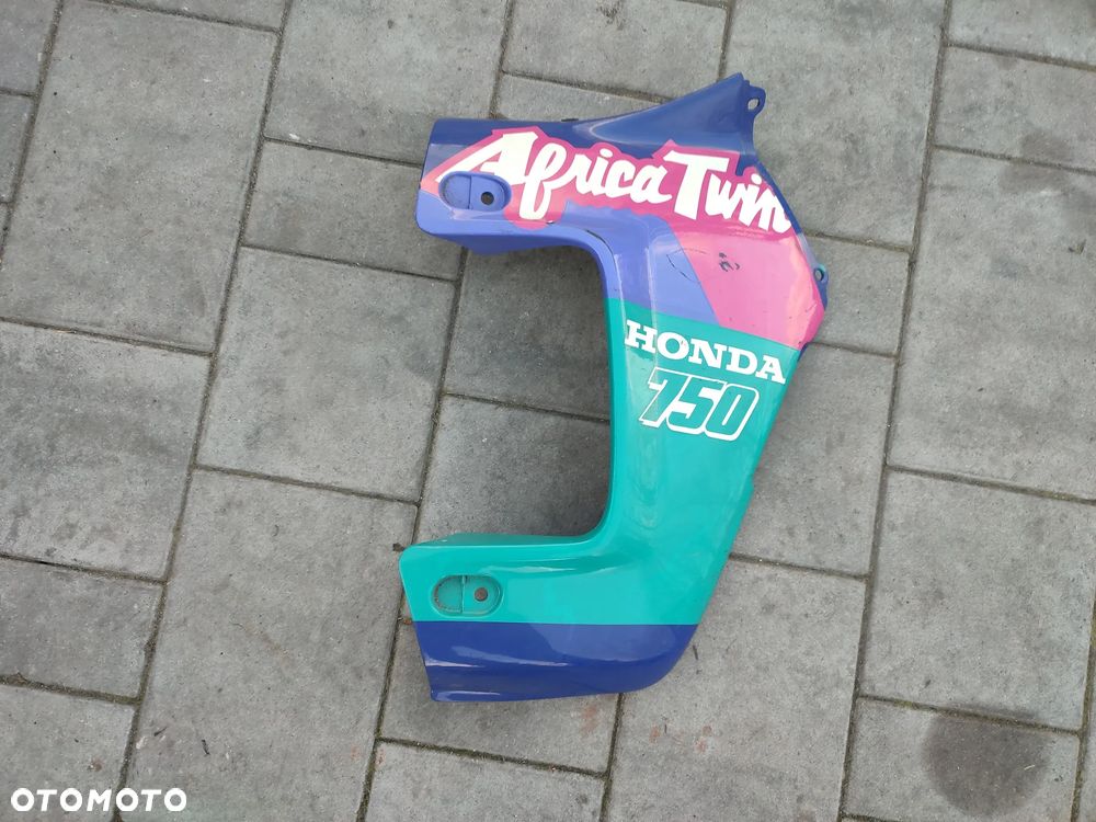 Owiewka, osłona, bok, boczek Honda XRV 750 Africa Twin 750 - 1
