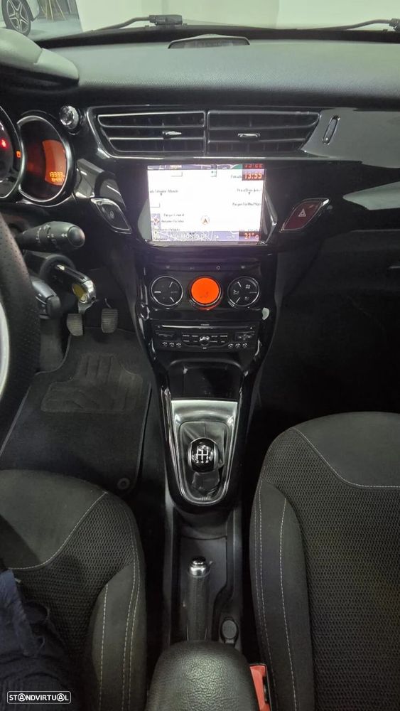 Citroën DS3 1.6 e-HDi So Chic - 6