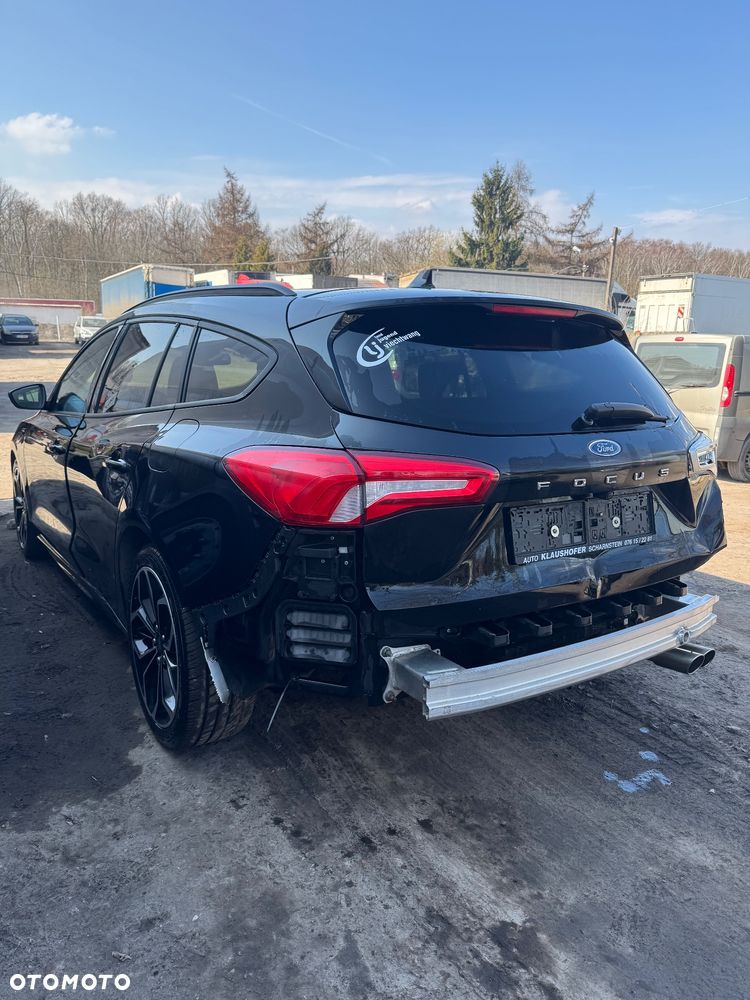 Ford Focus 1.0 EcoBoost ST-Line ASS PowerShift - 4