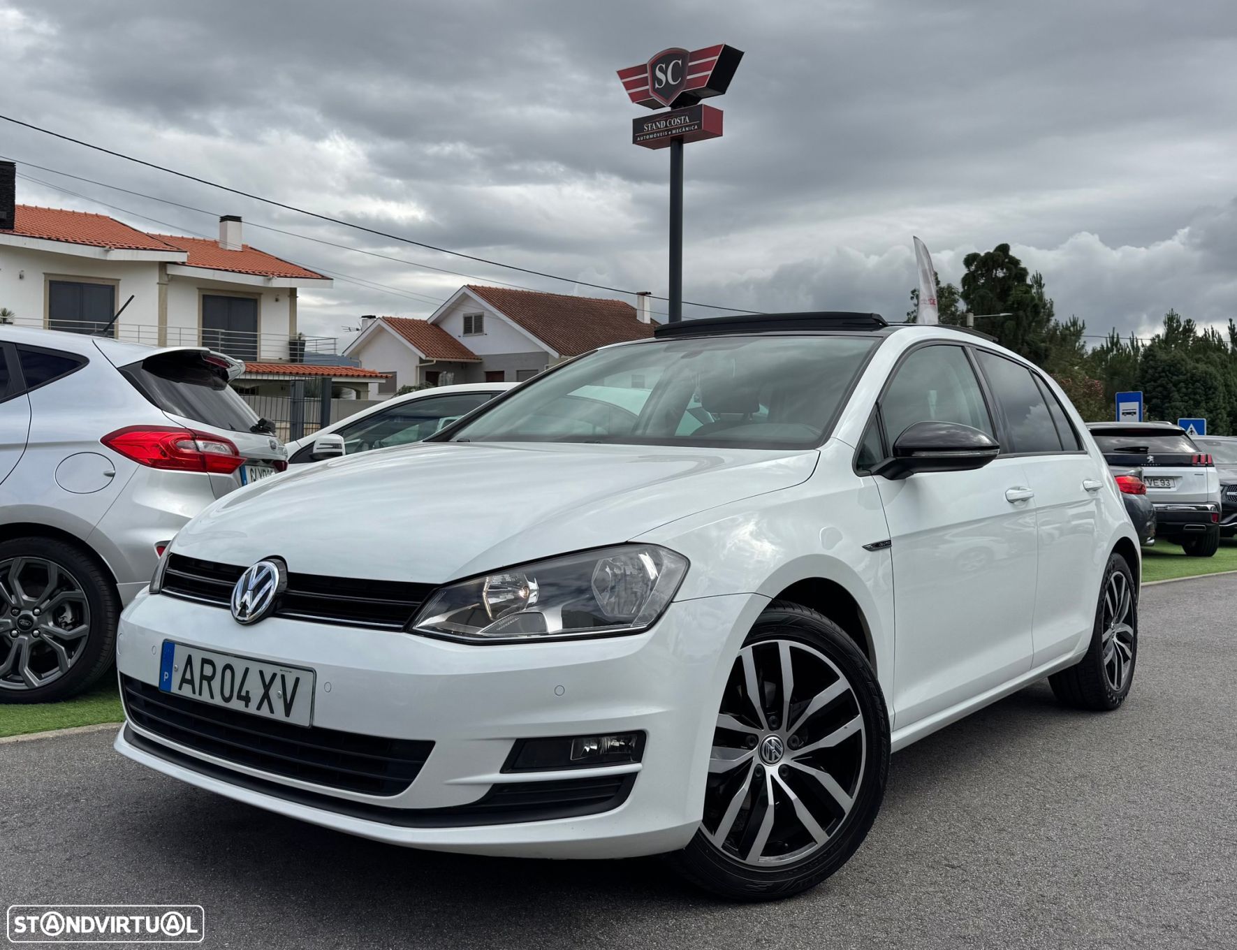 VW Golf 1.2 TSi BlueMotion Lounge - 1