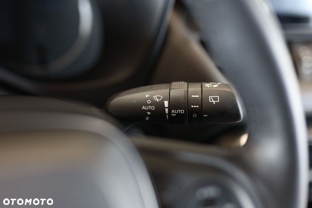 Toyota RAV4 2.5 Hybrid Selection 4x4 - 35