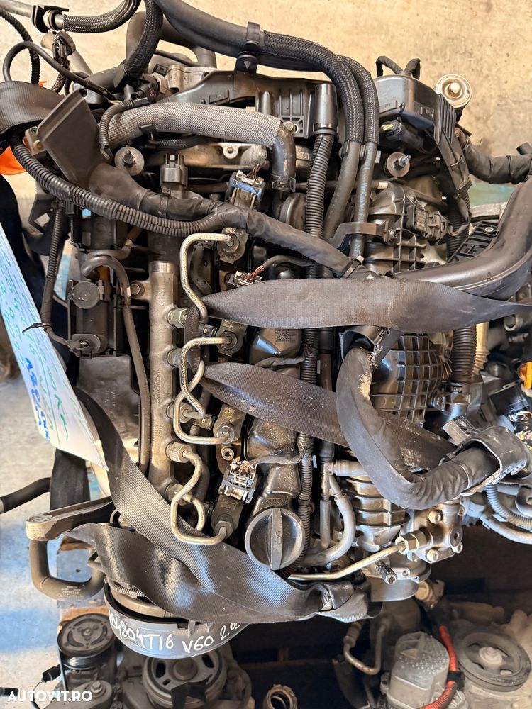 Motor complet VOLVO V60, S60, XC40 2.0 diesel an 2018-2025 tip D4204T16 cu 180.000 km - 1