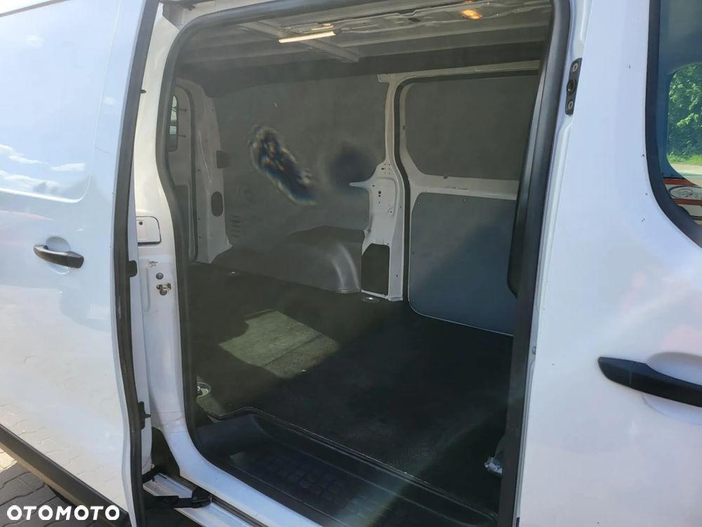 Toyota Proace - 16