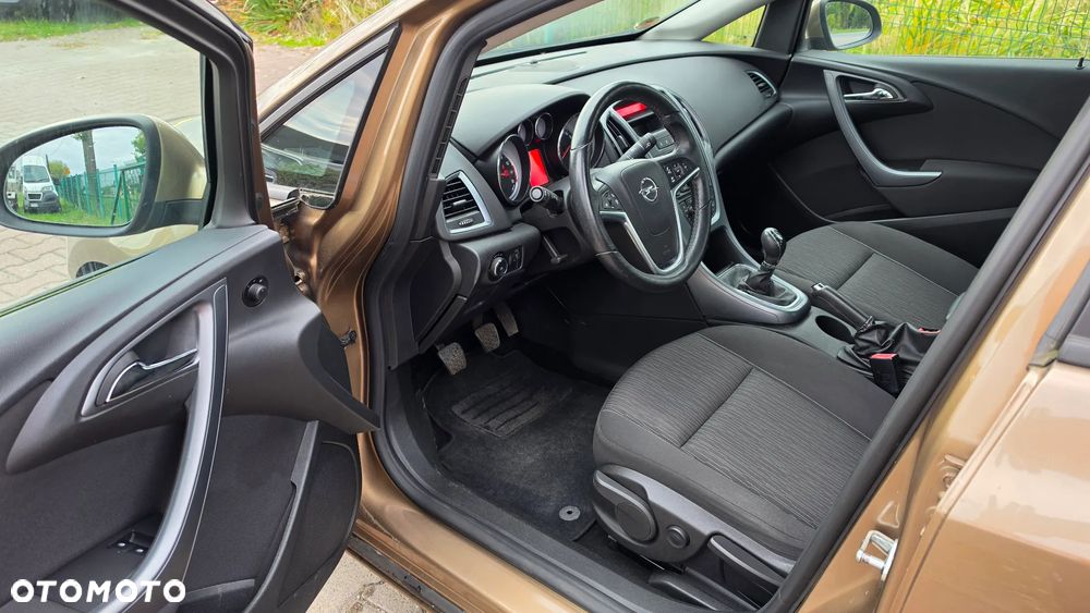 Opel Astra 1.4 Turbo Active - 11
