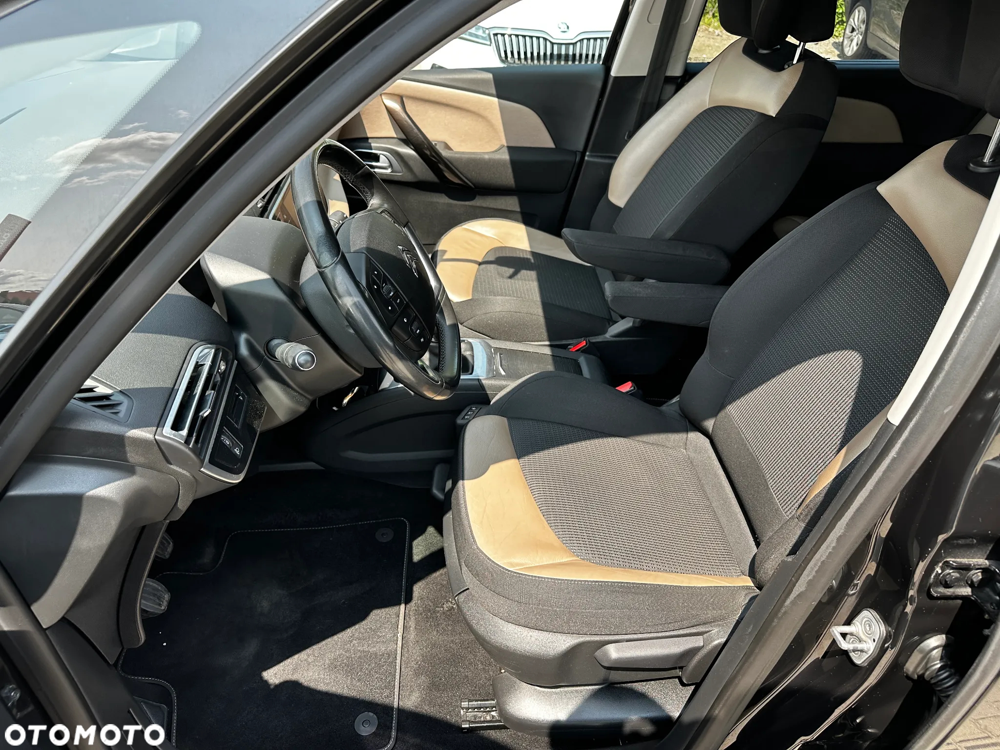 Citroën C4 Grand Picasso - 18