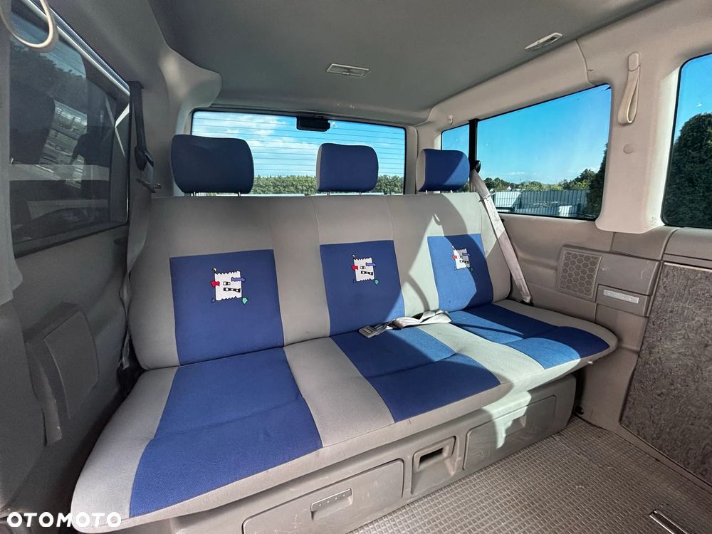 Volkswagen Multivan Standard - 19