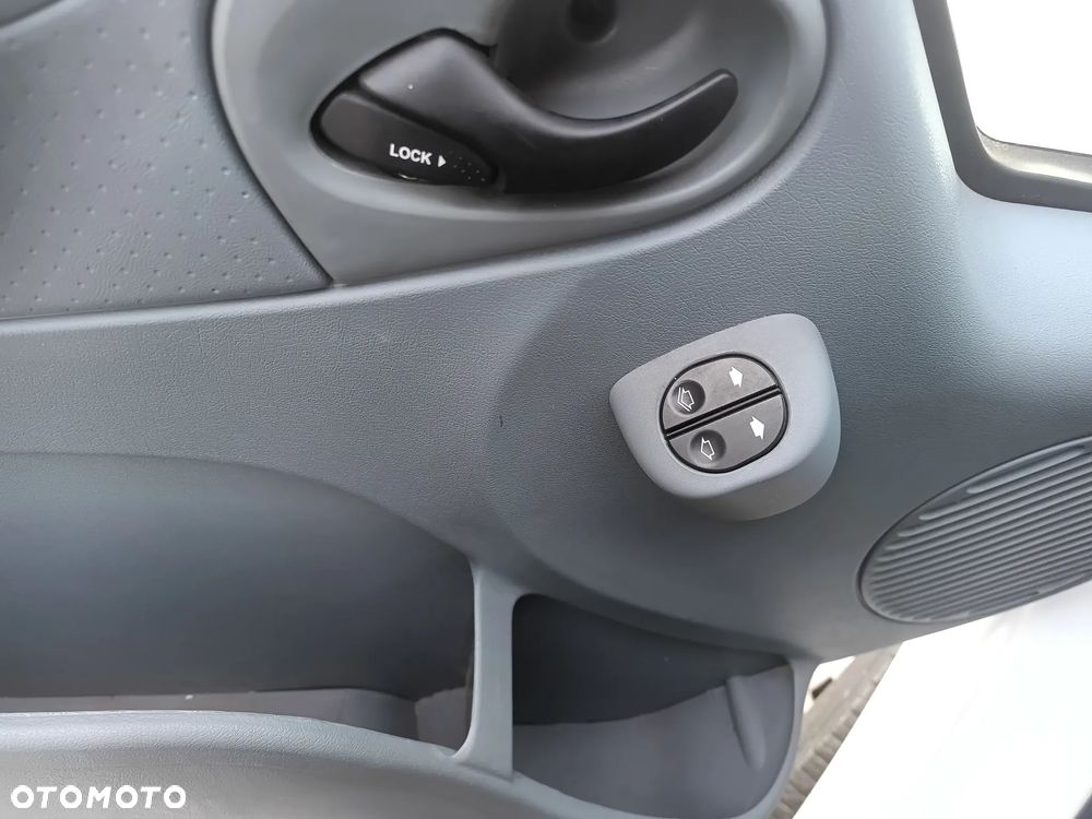 Ford Transit - 10
