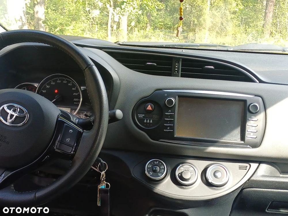 Toyota Yaris 1.0 Active - 9