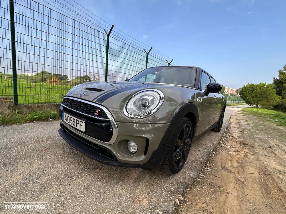 MINI Clubman Cooper SD ALL4 Auto Desportiva - 2