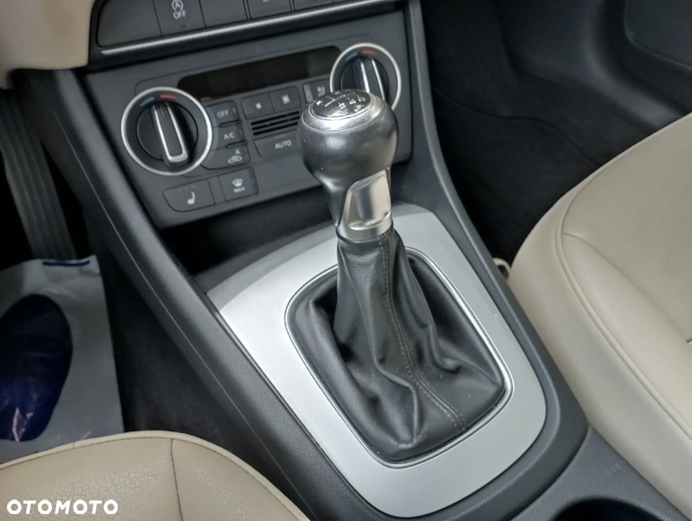 Audi Q3 1.4 TFSI Edycja Specjalna - 32