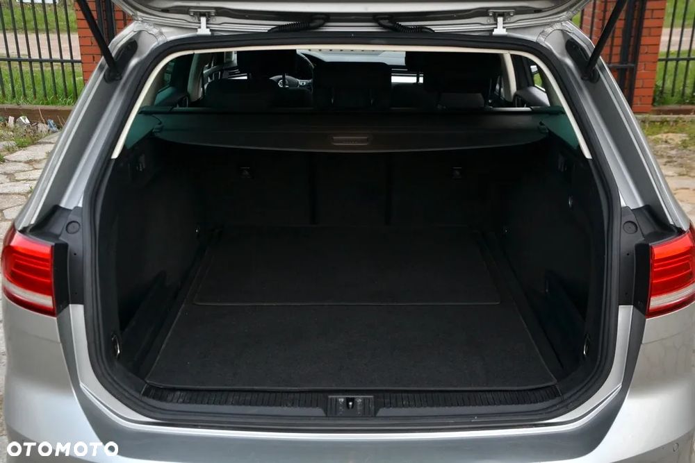 Volkswagen Passat Variant 1.8 TSI BMT Comfortline DSG - 35