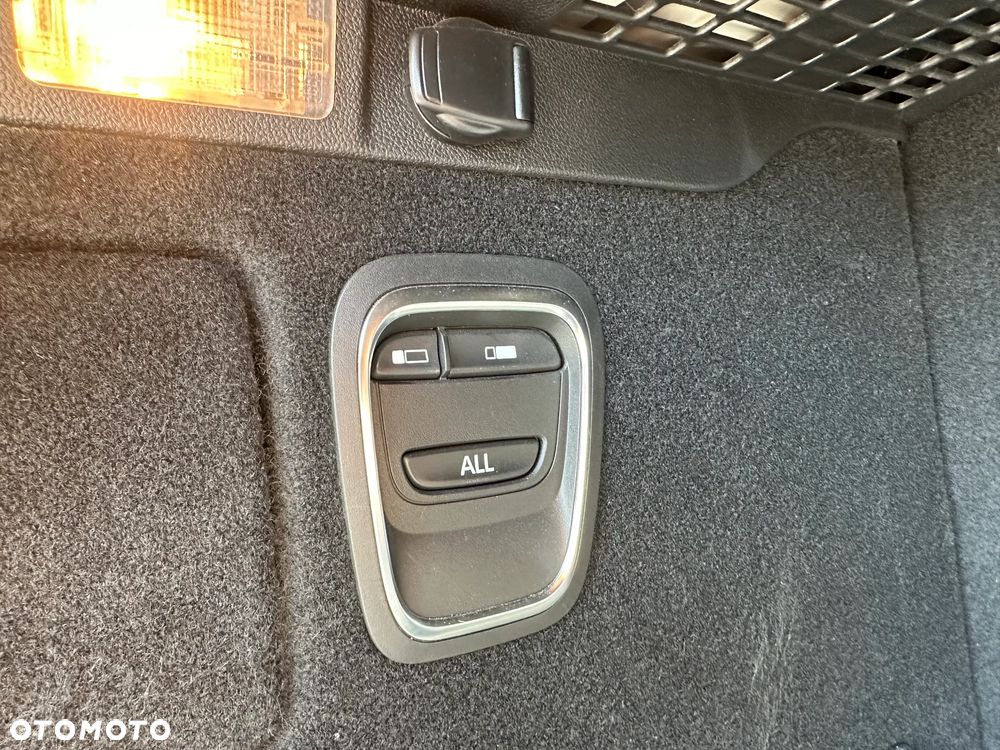 Renault Scenic - 8