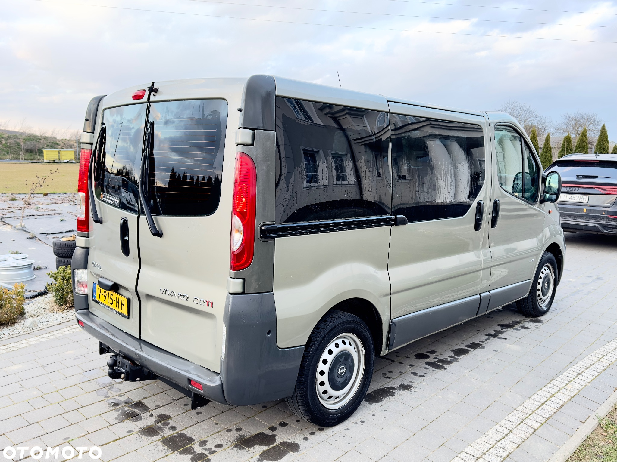 Opel Vivaro L2H1 2.9t Tecshift - 3
