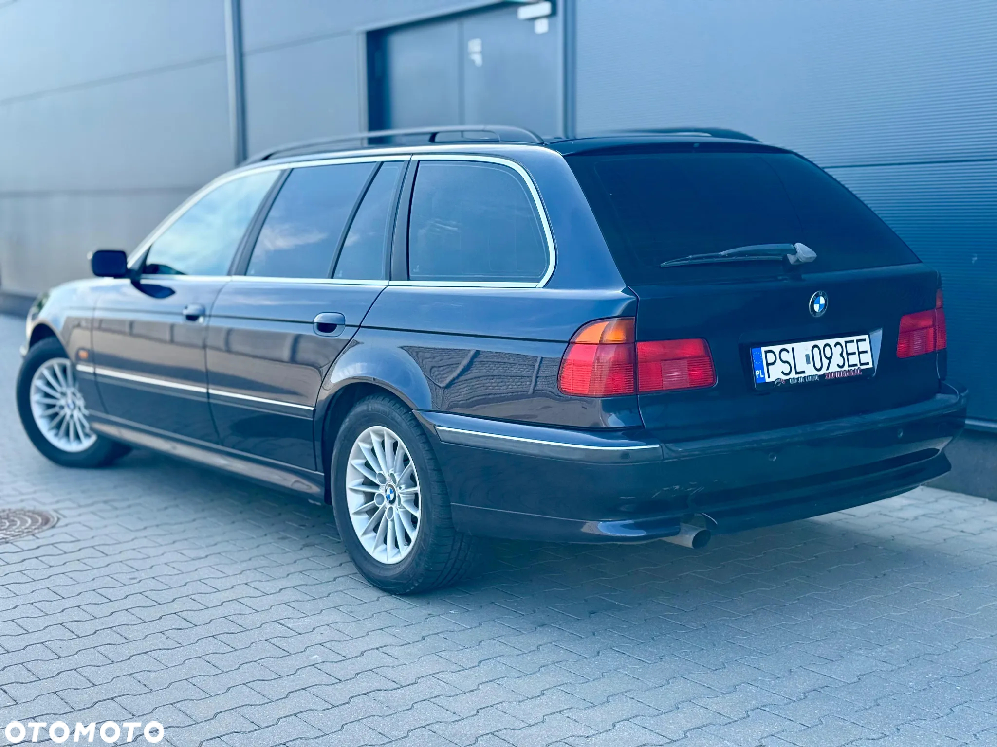 BMW Seria 5 520i - 9