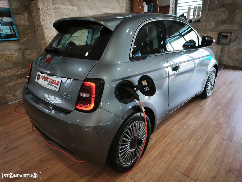 Fiat 500e 23,8kWh Red - 6