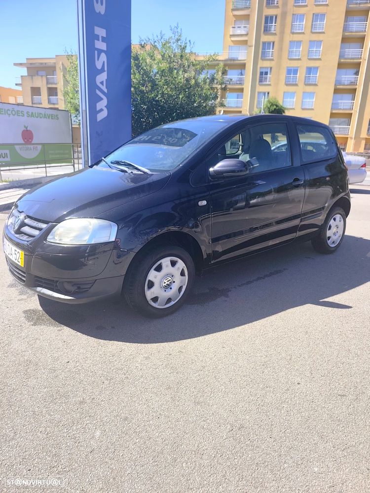 VW Fox 1.2 T.Liso - 1