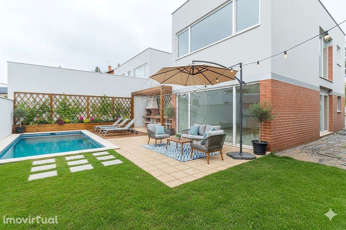 Venda de Moradia T4 + 1 em São Martinho do Bispo, Coimbra - Grande imagem: 2/30